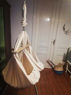 Image: Lisa Ranc, Hebamme
